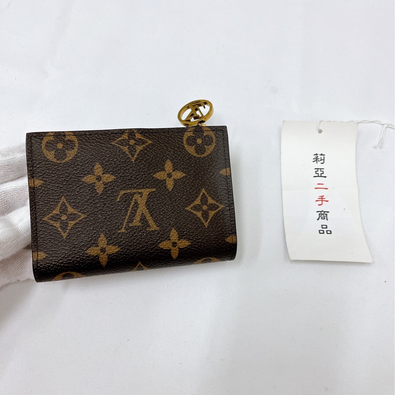 莉亞精品♡LV 對開短夾 綠 二手-2