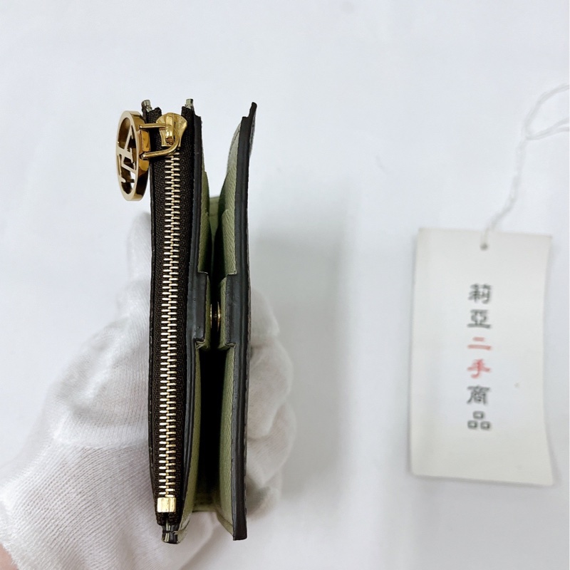 莉亞精品♡LV 對開短夾 綠 二手-3