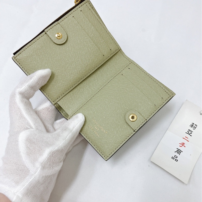 莉亞精品♡LV 對開短夾 綠 二手-11