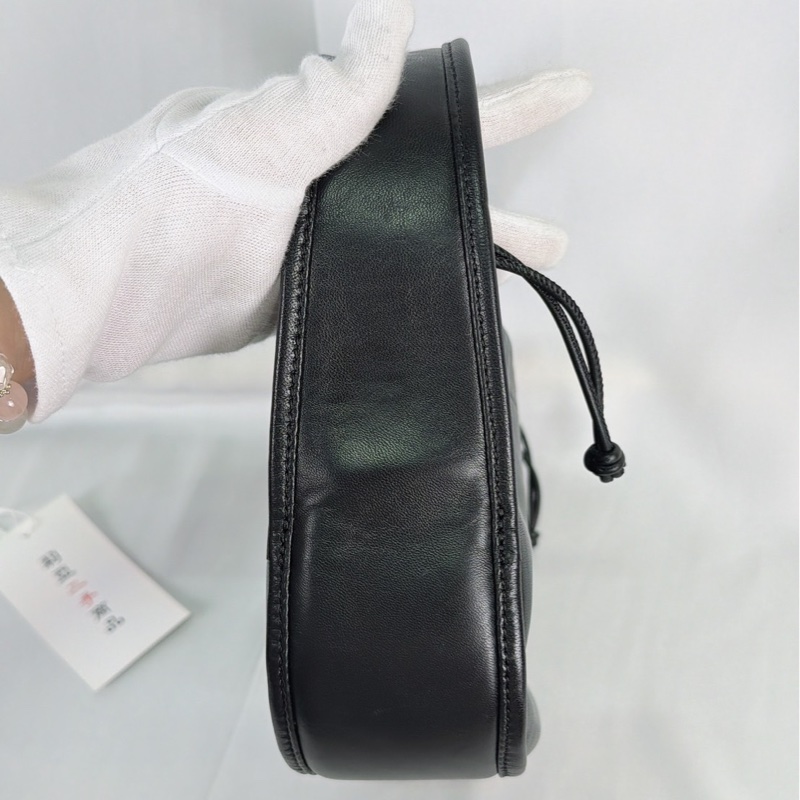 莉亞精品♡ Alexander Wang 皮革肩背包 二手美包-6