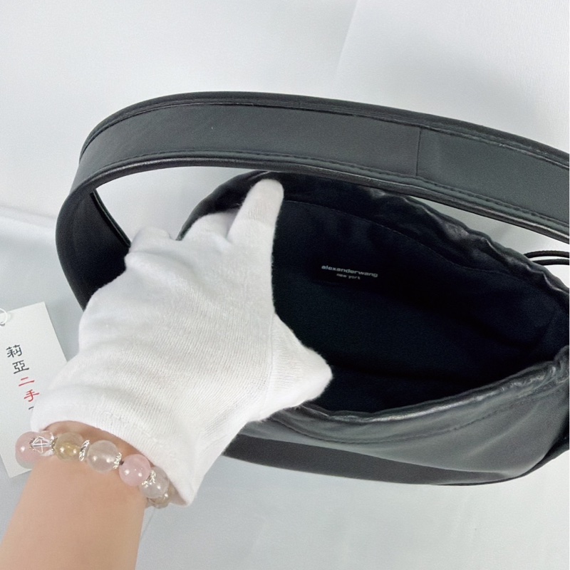 莉亞精品♡ Alexander Wang 皮革肩背包 二手美包-11