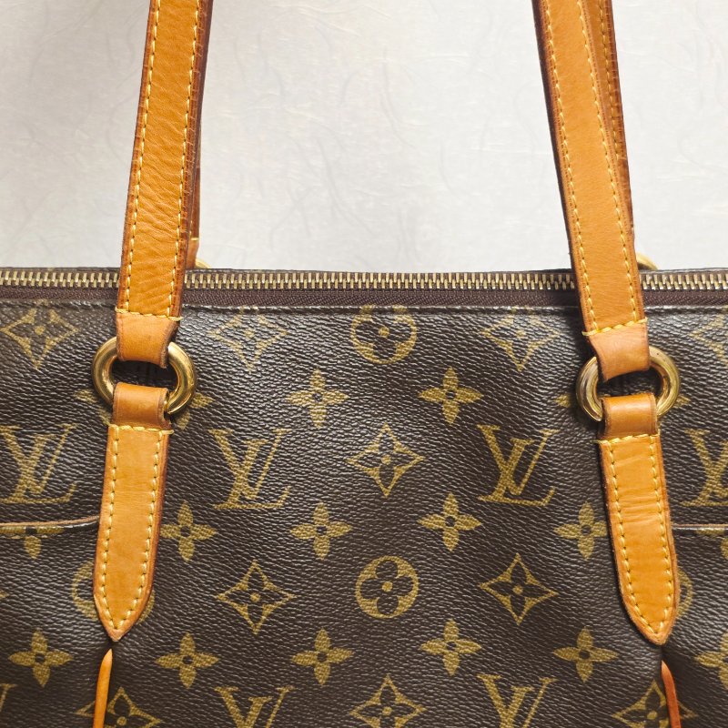 母親節特價 二手 小款 LV原花 天心包 氣質出眾-8