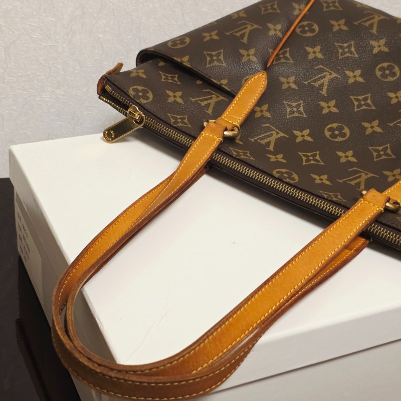 母親節特價 二手 小款 LV原花 天心包 氣質出眾-29