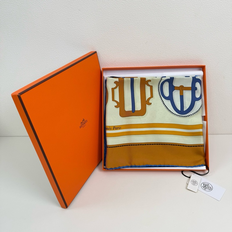 Hermes/愛馬仕 桑蠶絲絲巾-0