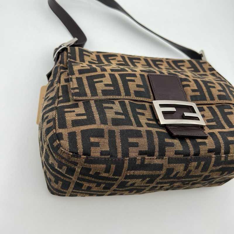 FENDI 芬迪中古老花大胖丁單肩包 銀扣 尺寸約29*21*12-4