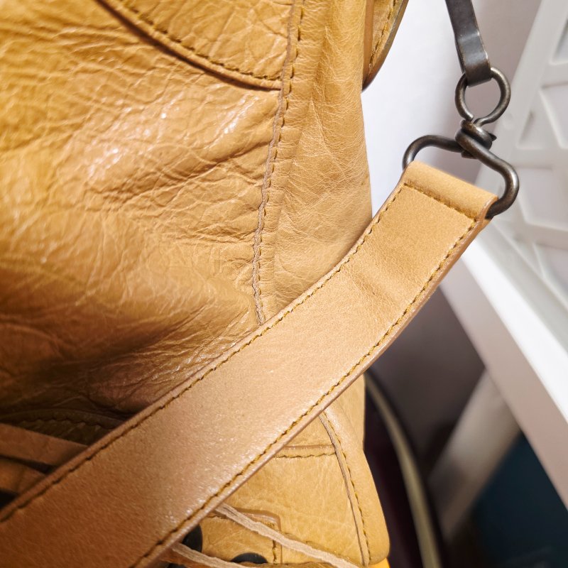 母親節特價 巴黎世家 招財 大地色 機車包 (Part Time款) 包身輕盈,肩背手提兩宜-39