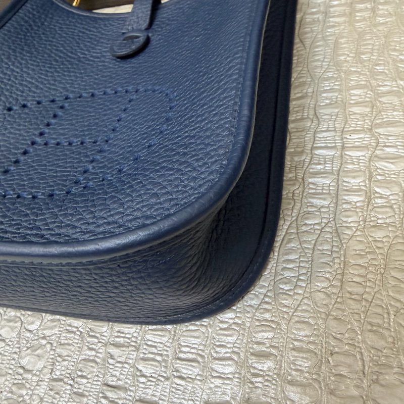 Hermes 普魯士藍金釦TC皮金釦Evelyne 16-4