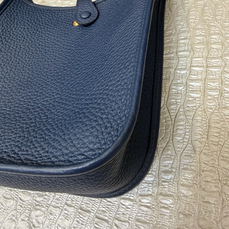 Hermes 普魯士藍金釦TC皮金釦Evelyne 16-6