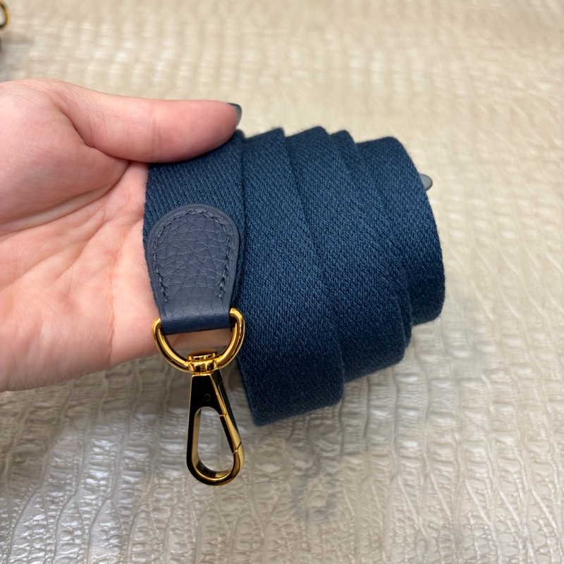 Hermes 普魯士藍金釦TC皮金釦Evelyne 16-9