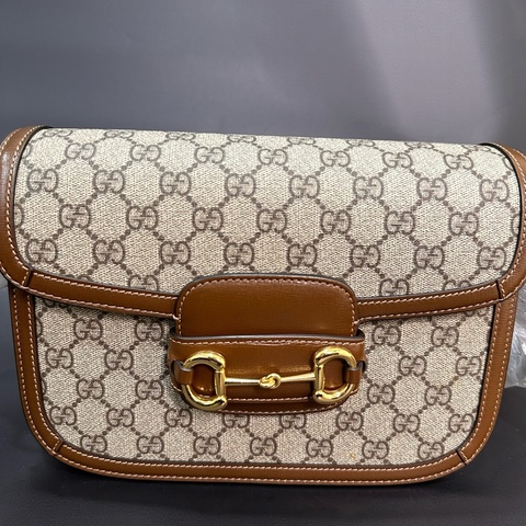 GUCCI 1955Horsebit 馬銜扣肩背包