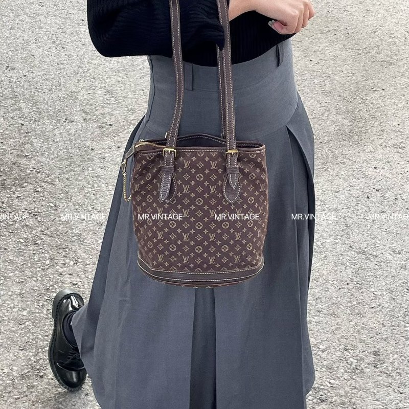 🏷Louis vuitton老花刺繡水桶包-0