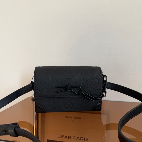 #95新 Louis Vuitton Steamer 黑壓紋盒子包