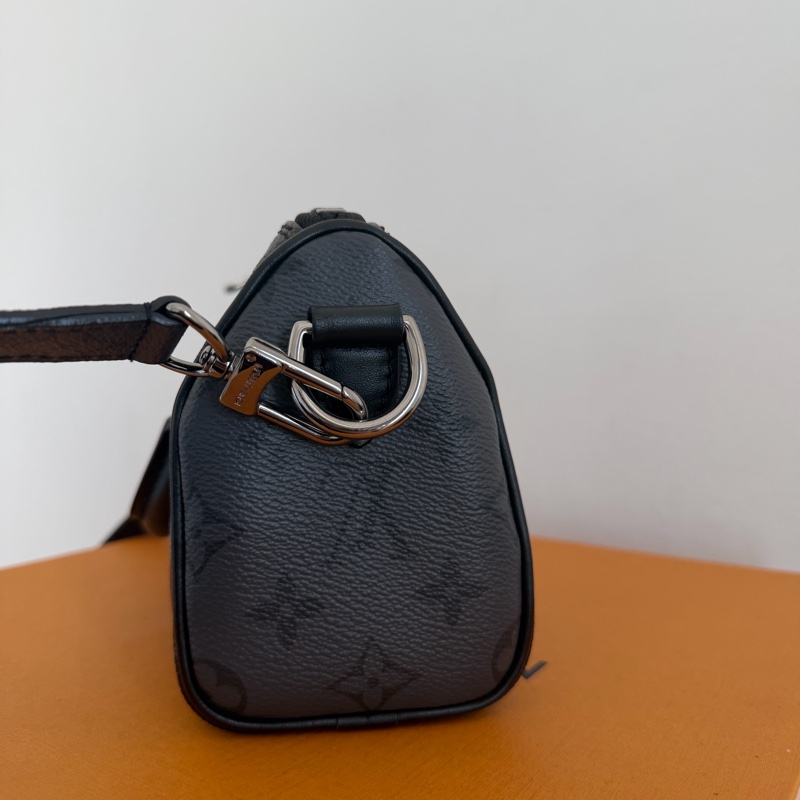 #已停產 Louis Vuitton Keepall xs 黑武士-3