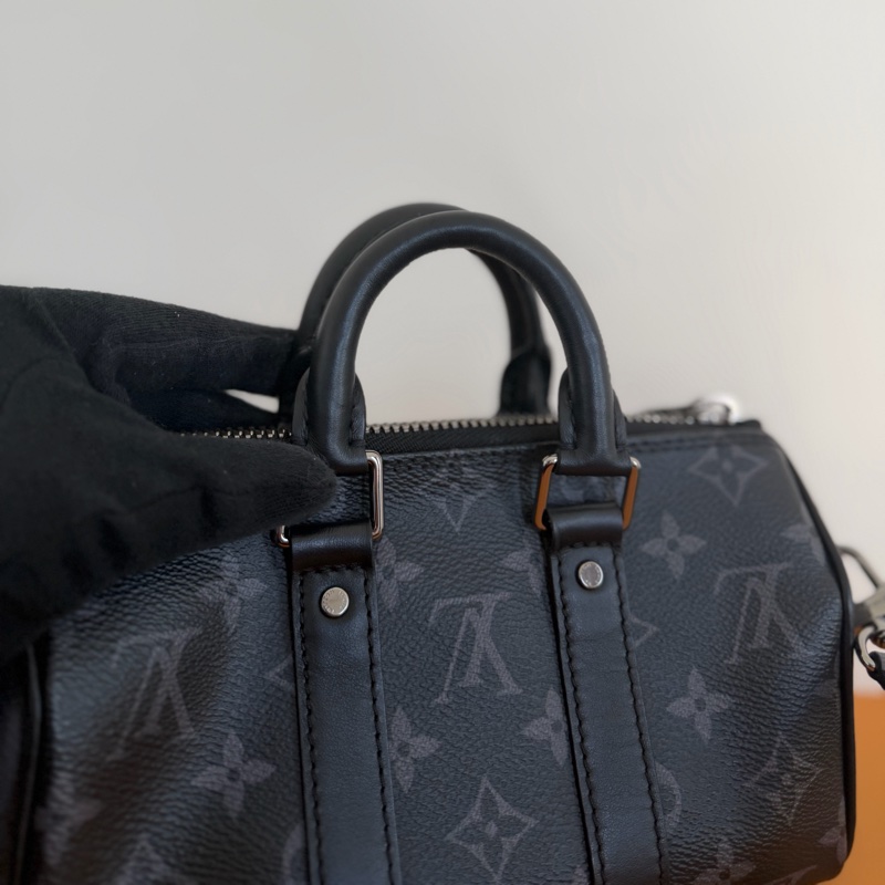 #已停產 Louis Vuitton Keepall xs 黑武士-5