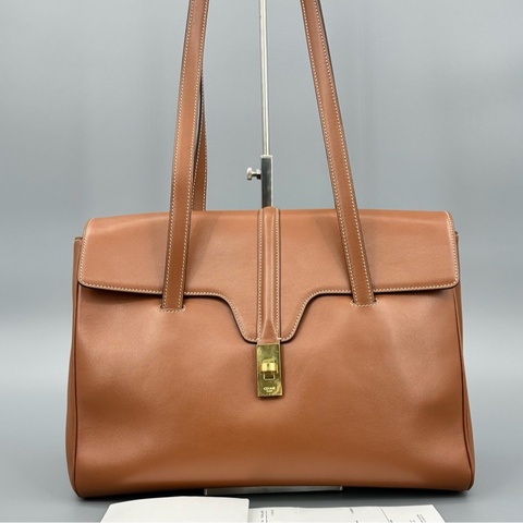 Celine 賽琳 soft16 全皮焦糖色單肩包 32*25 附件：單品