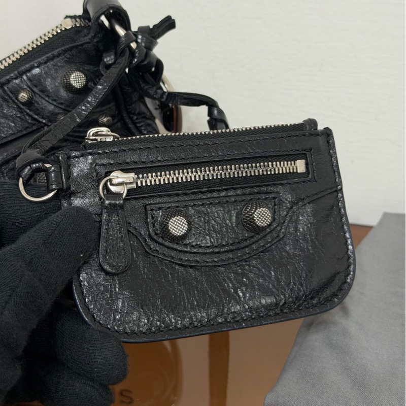 #全網最便宜 Balenciaga Le Cagole xs 月牙包機車包-14