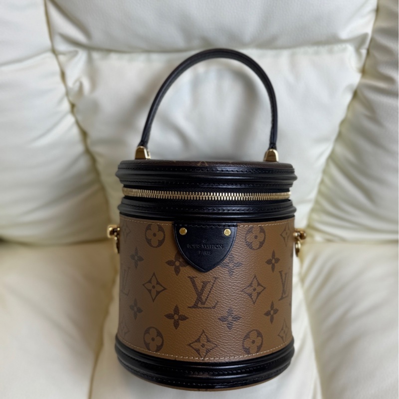 98新 LV/路易威登 發財桶-1