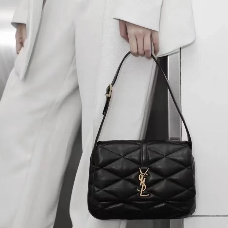 🍓SAINT LAURENT 聖羅蘭Le5A7黑銀油蠟皮V紋雲朵雙肩包後背包-27