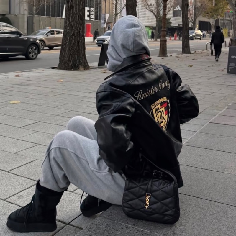 🍓SAINT LAURENT 聖羅蘭Le5A7黑銀油蠟皮V紋雲朵雙肩包後背包-28