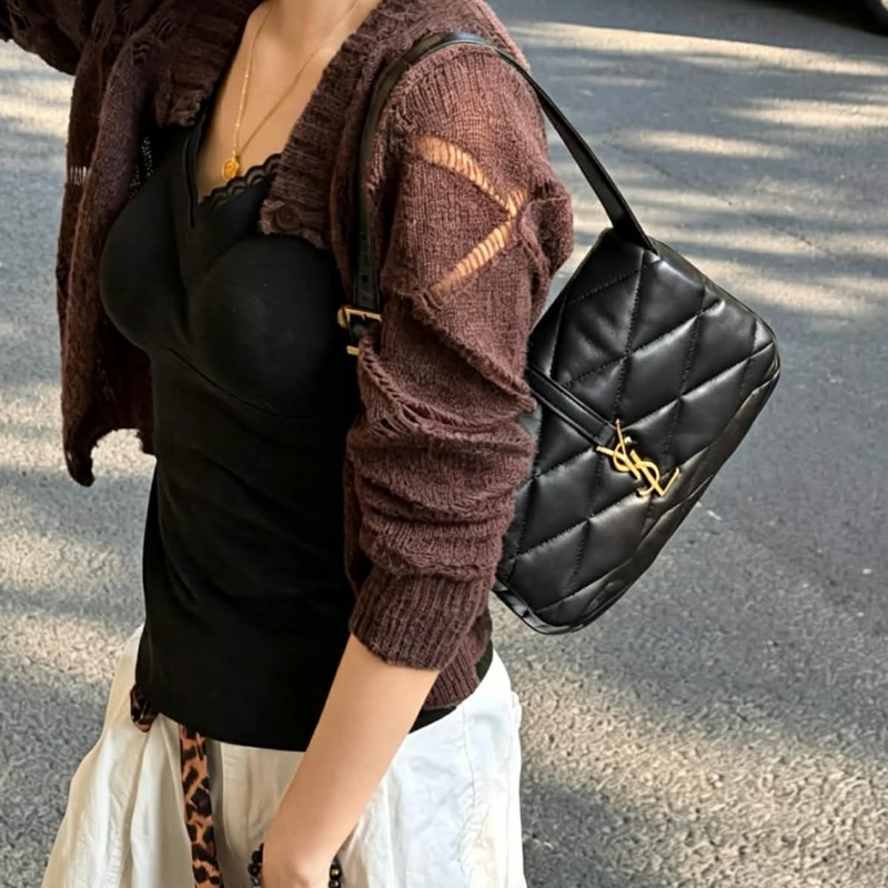 🍓SAINT LAURENT 聖羅蘭Le5A7黑銀油蠟皮V紋雲朵雙肩包後背包-30