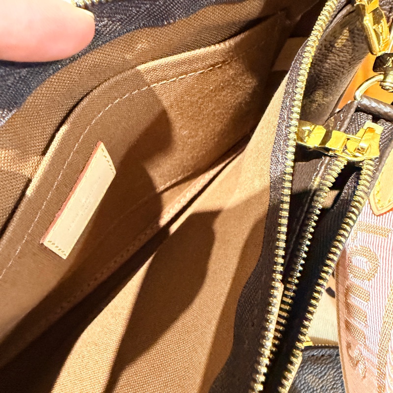 100%正品-粉紅色 Pochette 包包- 五合一麻將包- M44840-11