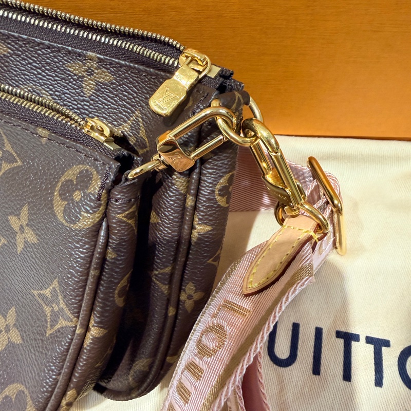 100%正品-粉紅色 Pochette 包包- 五合一麻將包- M44840-14