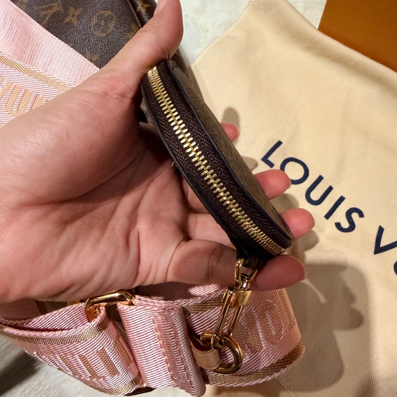 100%正品-粉紅色 Pochette 包包- 五合一麻將包- M44840-17