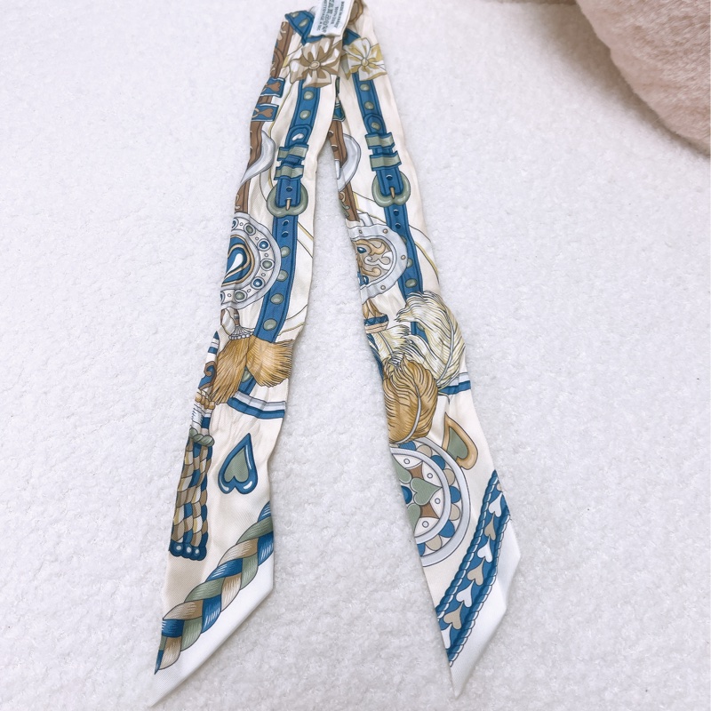 Hermes twilly harnais de coeur 藍白包包絲巾-3