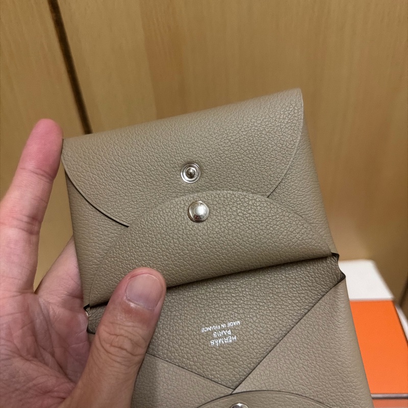 愛馬仕Calvi Duo Beige Marfa Evercolor皮 2024年 W刻-19