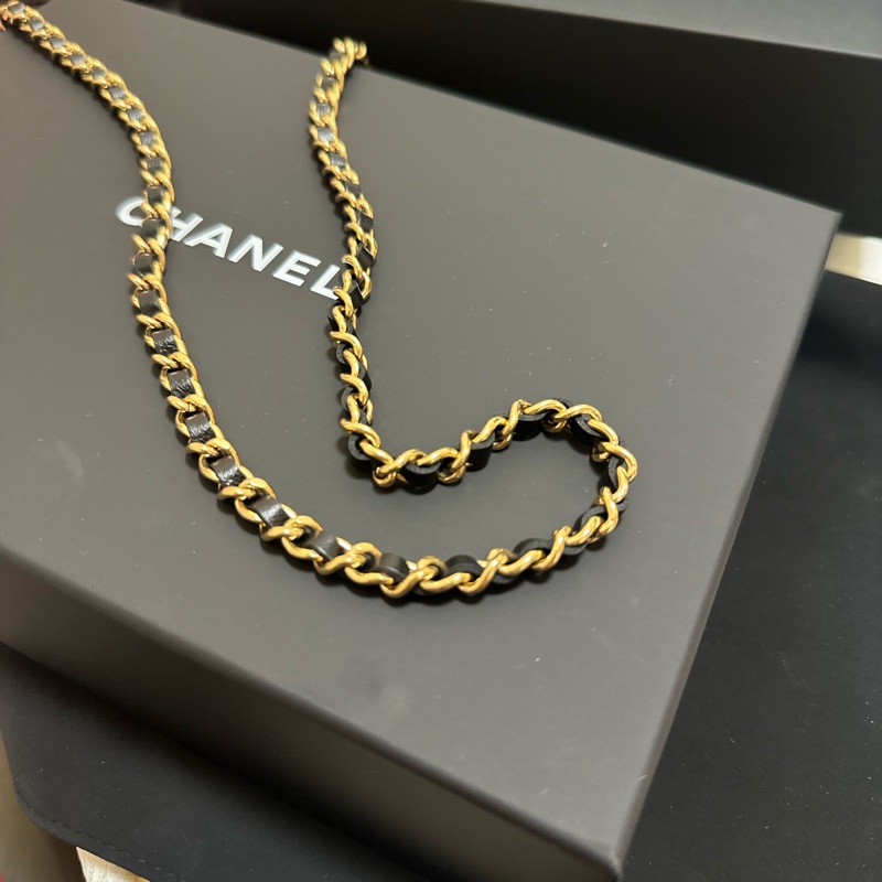 香奈兒 Chanel woc 小羊皮 經典黑金-12