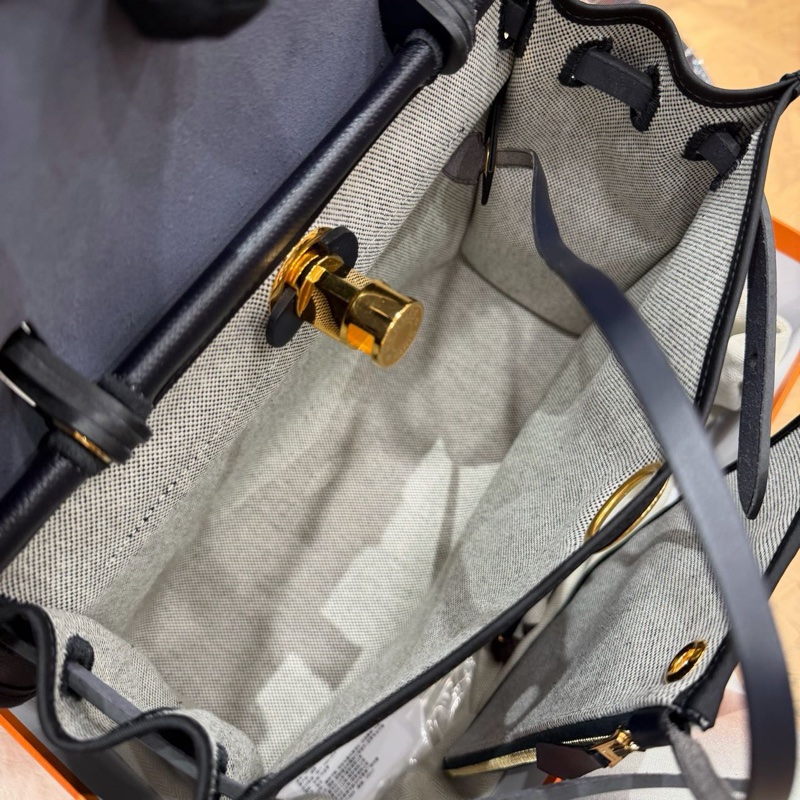 🌈Hermes💙Herbag 31💙深藍色金扣防水布🌈全新閑置🌟Stamp B🌟herbag31🌟herbag🌟愛馬仕-2