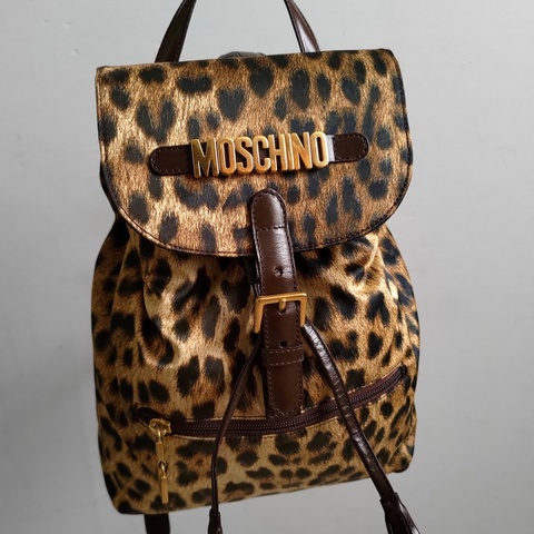義大利製老品 #MOSCHINO 豹紋後背包 / LOVE & PEACE