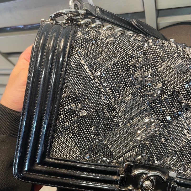 Chanel Leboy 特別款中號漆皮-9