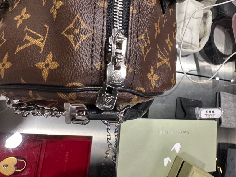 近新品🌟 Louis Vuitton LV Speedy Soft 30 Dark-2