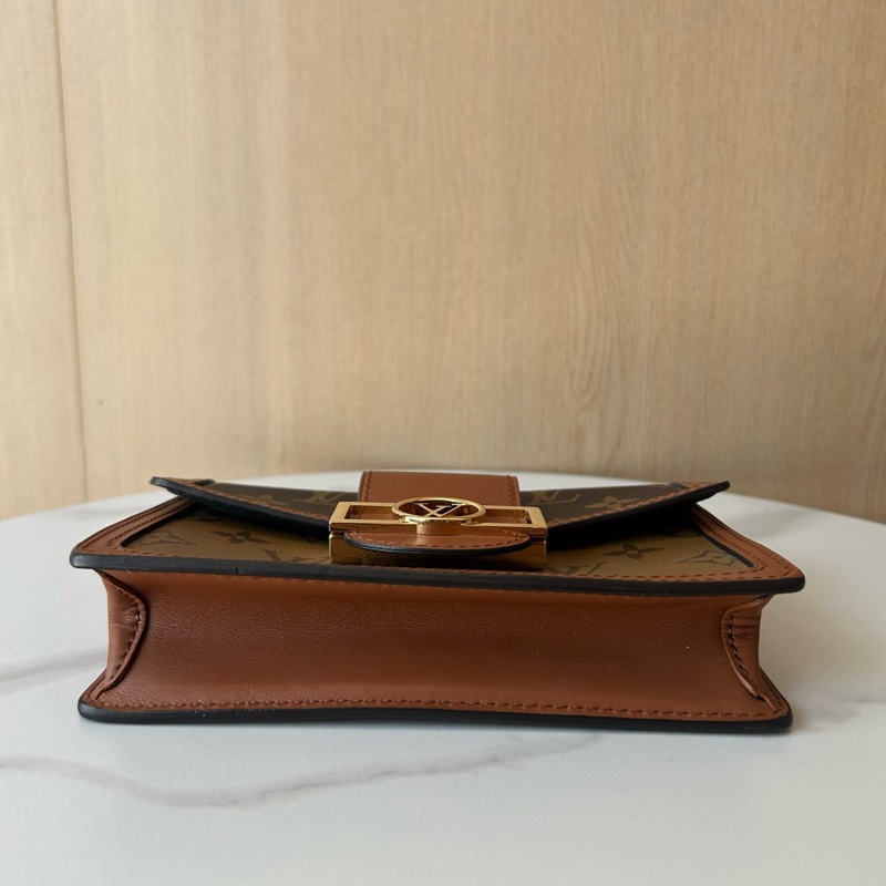 LV路易威登 達芙妮老花底長18cm超迷你woc鏈條包 芯片款。-3