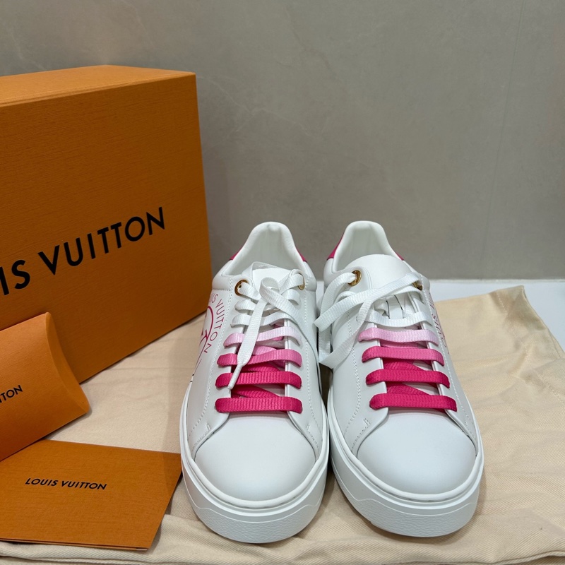 LV/路易威登 女士Timeout彩帶印花低幫鞋-1