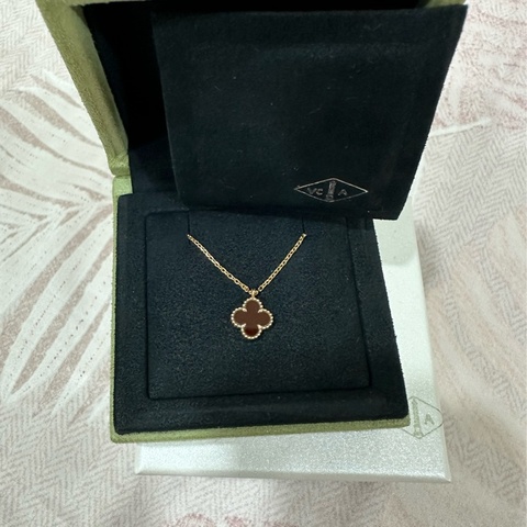 VCA 18K玫瑰金/紅玉髓項鏈