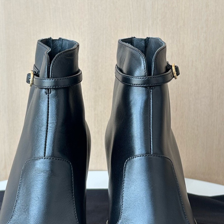 Chanel 香奈儿 黑金双C尖头高跟鞋-4