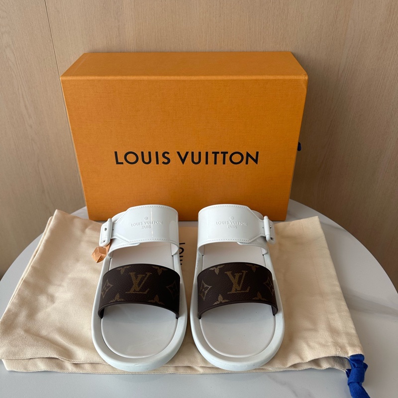 LV/路易威登 Sunbath 搭扣舒適一字拖鞋 女款-0