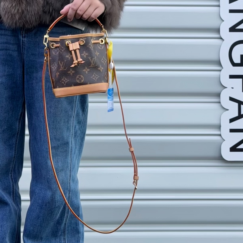 🍓Louis Vuitton路易威登老花Nano neo mini 小水桶單肩斜挎包-4