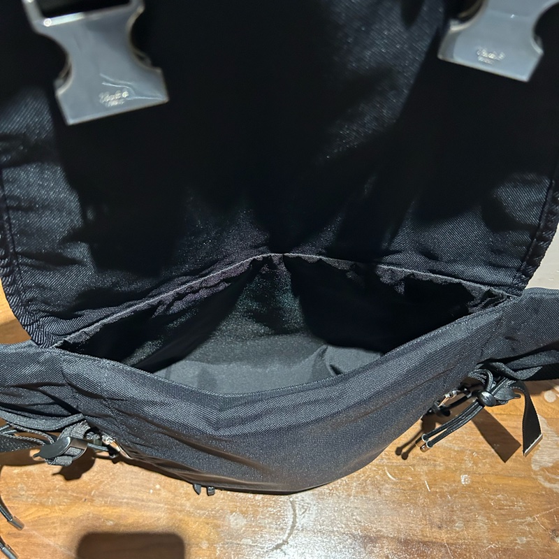 CELINE 郵差袋 登山袋 斜背包 尼龍 MEDIUM MESSENGER TREKKING IN NYLON WITH CELINE PRINT-4