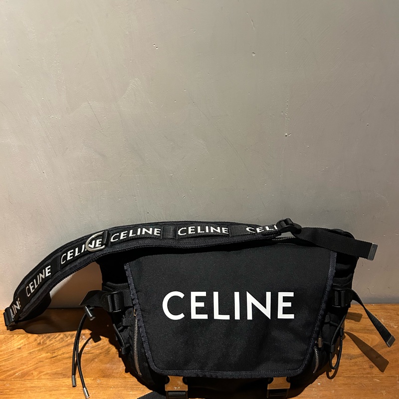 CELINE 郵差袋 登山袋 斜背包 尼龍 MEDIUM MESSENGER TREKKING IN NYLON WITH CELINE PRINT-10