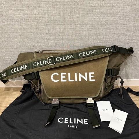 CELINE 郵差袋 登山袋 斜背包 尼龍 軍綠色 MEDIUM MESSENGER TREKKING IN NYLON WITH CELINE PRINT