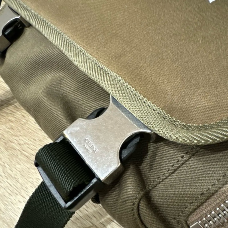 CELINE 郵差袋 登山袋 斜背包 尼龍 軍綠色 MEDIUM MESSENGER TREKKING IN NYLON WITH CELINE PRINT-1
