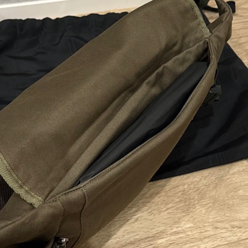 CELINE 郵差袋 登山袋 斜背包 尼龍 軍綠色 MEDIUM MESSENGER TREKKING IN NYLON WITH CELINE PRINT-4