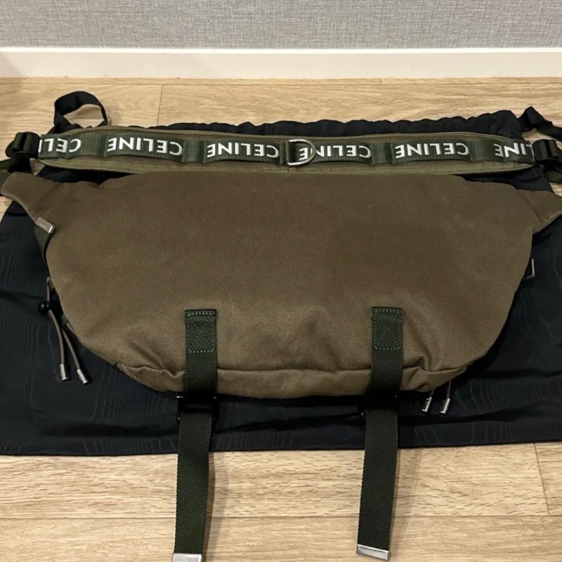 CELINE 郵差袋 登山袋 斜背包 尼龍 軍綠色 MEDIUM MESSENGER TREKKING IN NYLON WITH CELINE PRINT-5