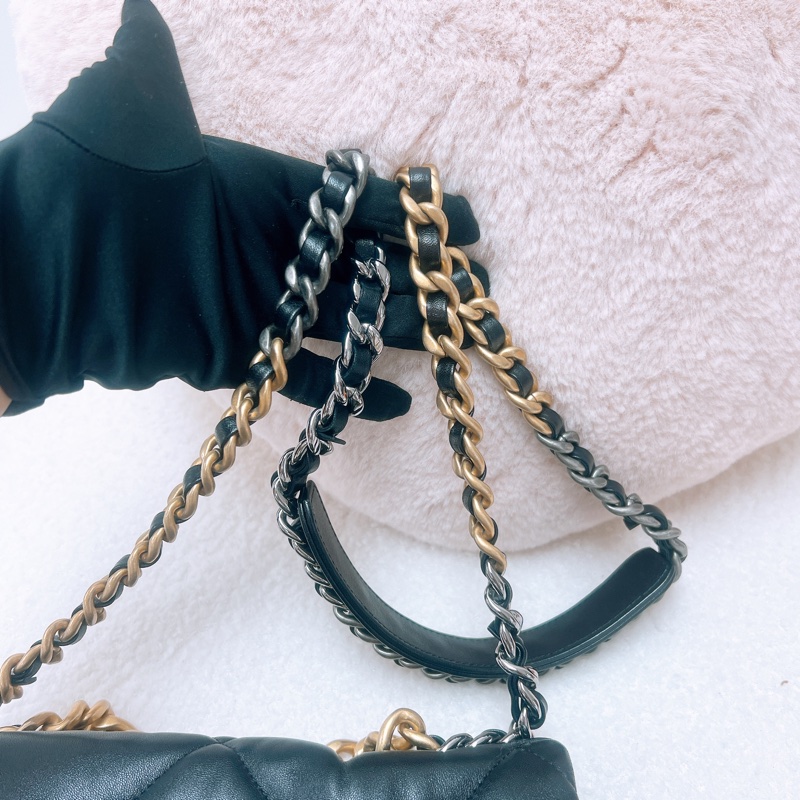 Chanel 19 黑色小號翻蓋包26cm-13