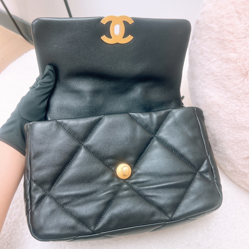 Chanel 19 黑色小號翻蓋包26cm-14