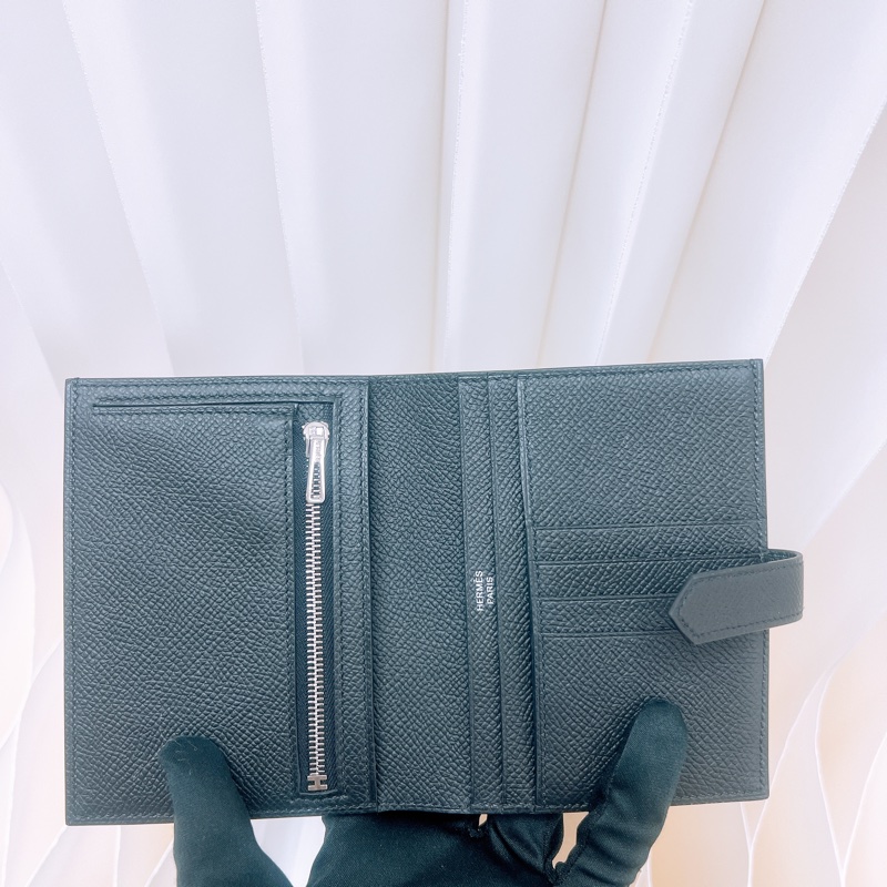全新 Hermes bearn compact 黑銀皮夾 U-3