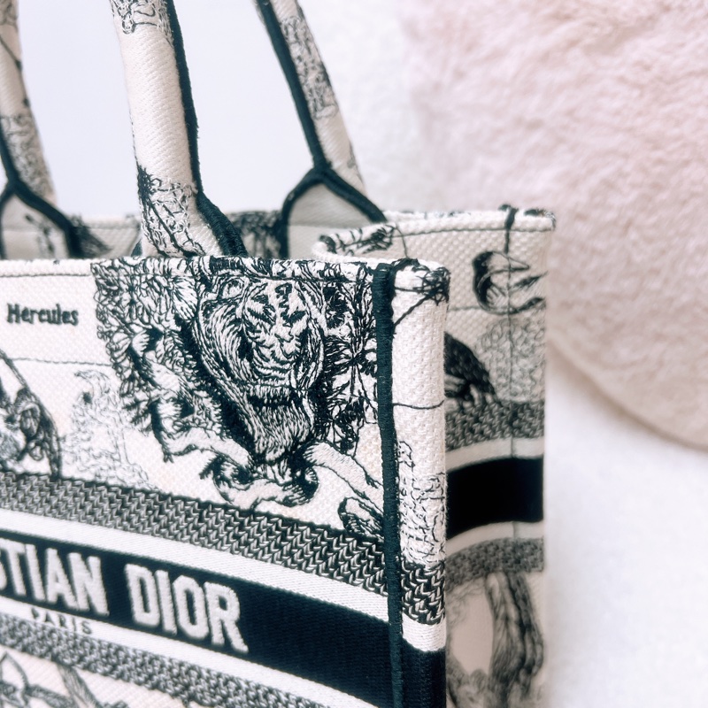 Dior book 黑白星座小號托特-4